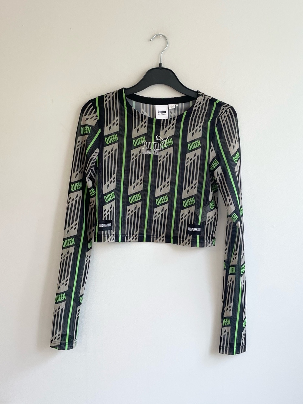 PUMA QUEEN LONG SLEEVE CROP TOP SHEER MESH GREEN GRAY BLACK